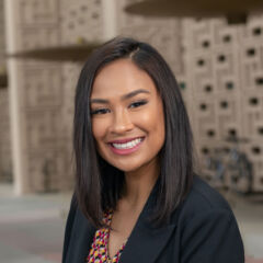 KatPereda.0124_RheeBeverePhoto_Stanford2022